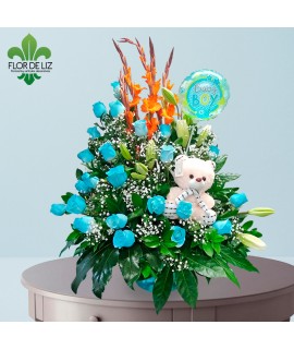 SORPRESA DE ROSAS BOY(PELUCHE PEQ., GLOBO PEQ.)